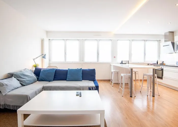 Le Globe Trotter - * Τουρ